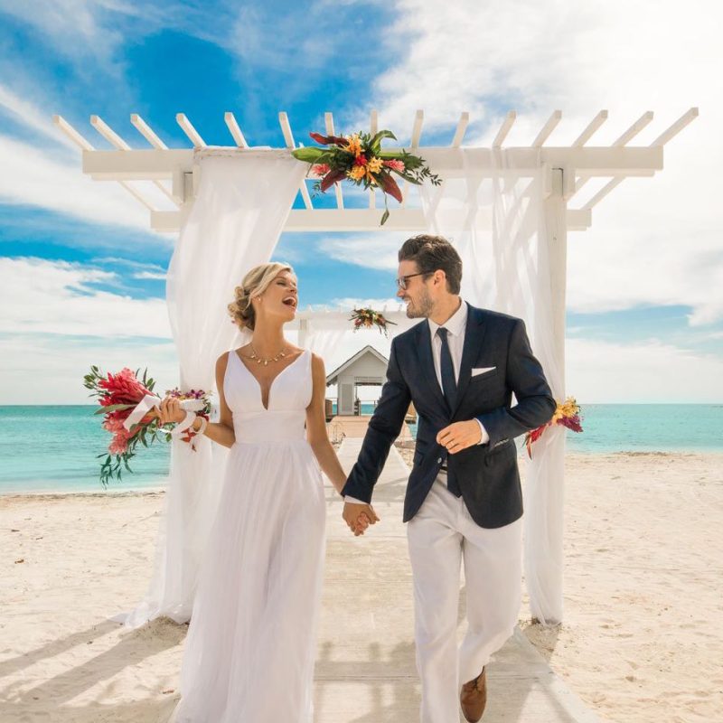 Beach Ceremony Grooms Attire in Bangsar Kuala Lumpur (KL) Malaysia: Elevate Your Destination Wedding Style with Coastal Chic